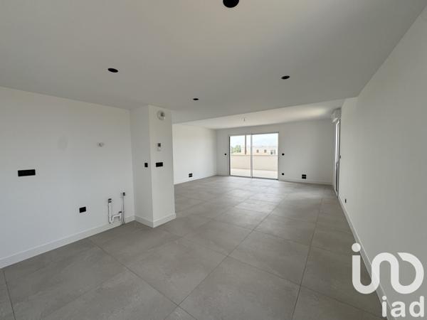 Appartement à vendre 4 pièces 120 m² Castries