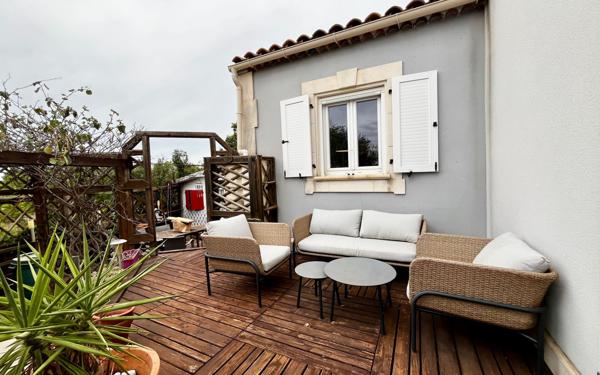 Maison à vendre    6 pièces •  Miramas