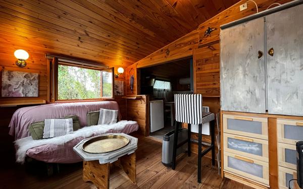 Maison à vendre    6 pièces •  Miramas