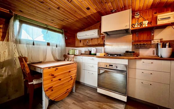 Maison à vendre    6 pièces •  Miramas