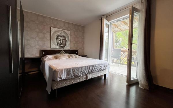 Maison à vendre    6 pièces •  Miramas