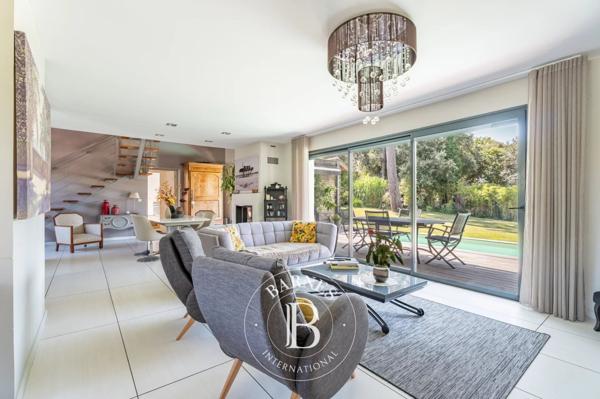 Arcachon, Villa 5 Chambres -  192 m² à vendre