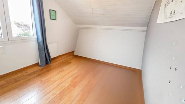 Superbe T4 lumineux avec vue Mont-Blanc, jardin et stationnements