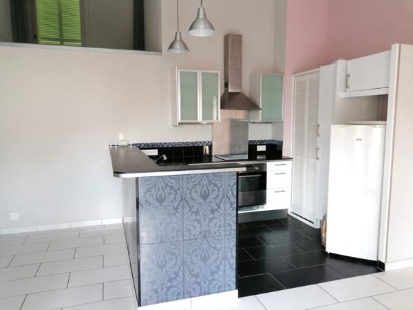 POITIERS EST - QUARTIER DE LA GIBAUDERIE - APPARTEMENT T 3 Poitiers (86000)