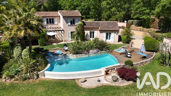 Maison à vendre 9 pièces 261 m² Draguignan