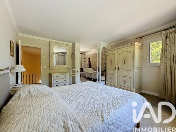 Maison à vendre 9 pièces 261 m² Draguignan