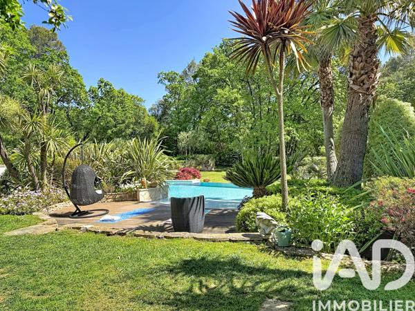 Maison à vendre 9 pièces 261 m² Draguignan