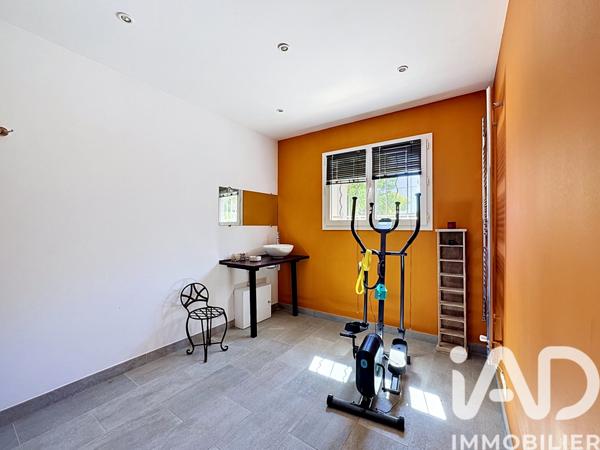 Maison à vendre 9 pièces 261 m² Draguignan