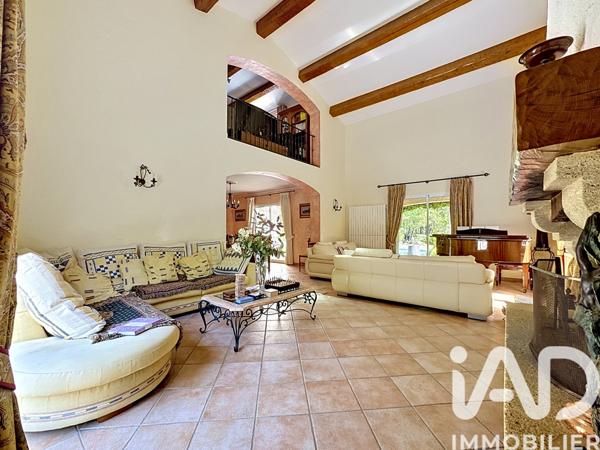 Maison à vendre 9 pièces 261 m² Draguignan