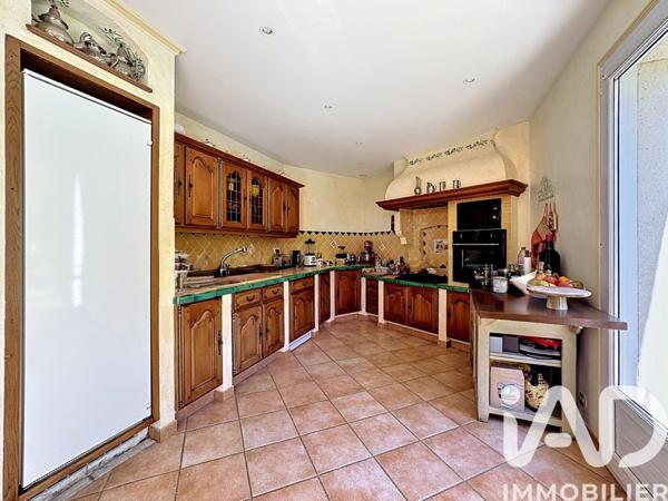 Maison à vendre 9 pièces 261 m² Draguignan