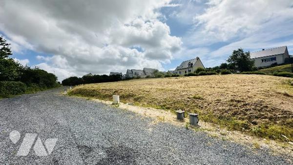 TERRAINS VIABILISES - LES PIEUX