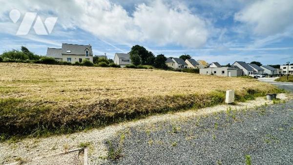 TERRAINS VIABILISES - LES PIEUX