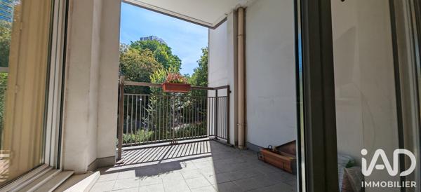 Appartement à vendre 3 pièces 68,85 m² Issy-les-Moulineaux