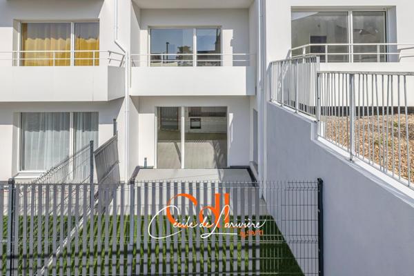 Investissement idéal, plein centre-ville et plein Sud avec terrasse et jardinet !