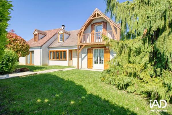 Maison à vendre 8 pièces 185 m² Claye-Souilly