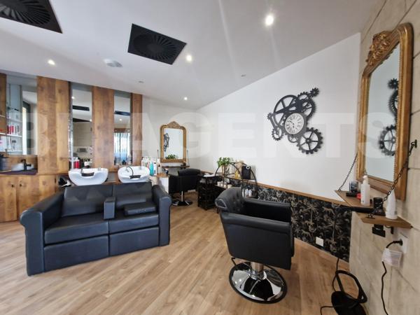 Local commercial avec rentabilité immédiate