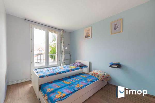 Appartement 4 pièces lumineux proche gare et à faibles charges