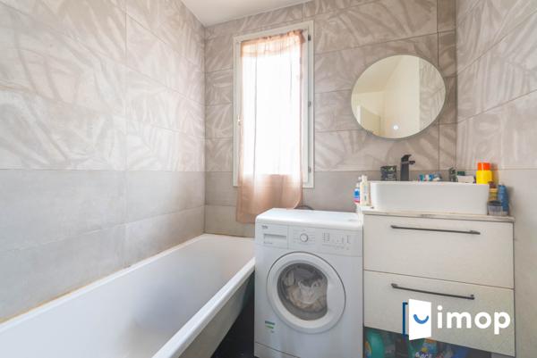 Appartement 4 pièces lumineux proche gare et à faibles charges