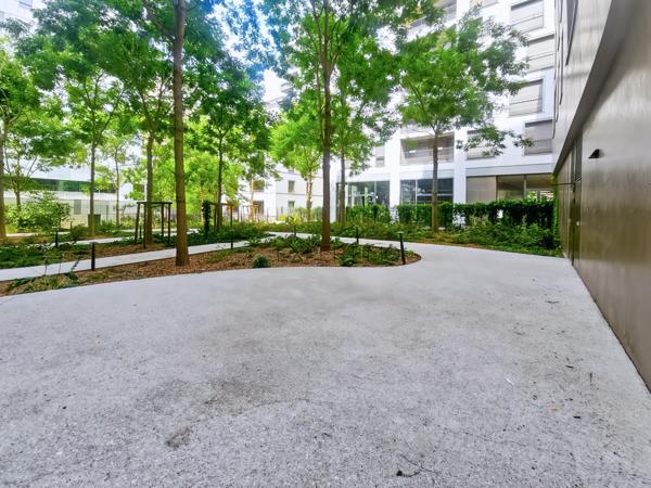 T3 meublé avec grand balcon à Massy Atlantis