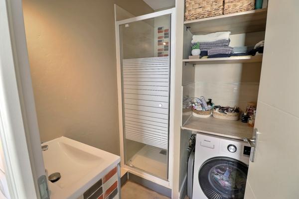 Confortable T2 avec vue sur les oliviers, le seul de ce type en vente à Clapiers