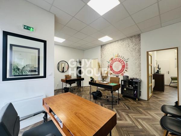 HYPER CENTRE VILLE - LOCAL COMMERCIAL D'ENVIRON 62M²