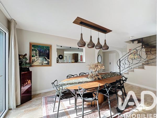 Maison à vendre 6 pièces 175 m² Dardilly