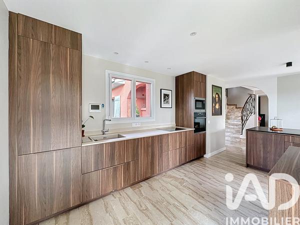 Maison à vendre 6 pièces 175 m² Dardilly