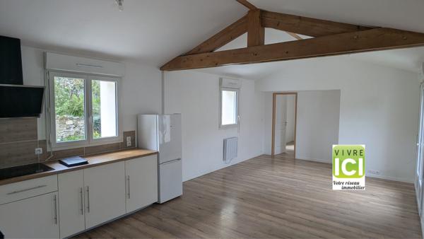 MAISON SAINT JULIEN DE CONCELLES PLAIN PIED CENTRE 67 m2