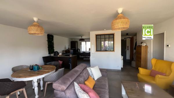 MAISON SAINT JULIEN DE CONCELLES PLAIN PIED CENTRE 67 m2