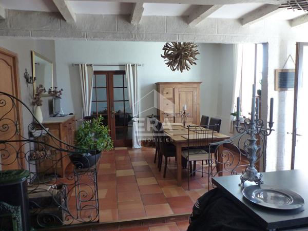 Maison à vendre à Montpon-Ménestérol 11 pièces  314.17 m2