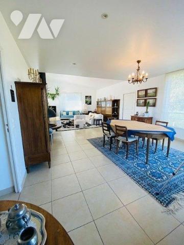 A vendre TREGASTEL, Côte d'Armor (22), dans secteur recherché, proche des plages, charmante mai...