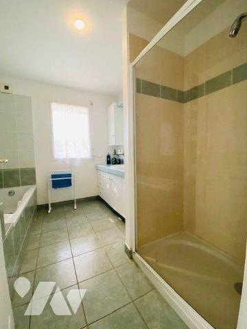 A vendre TREGASTEL, Côte d'Armor (22), dans secteur recherché, proche des plages, charmante mai...