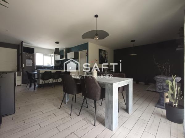 Accès centre ville à pied et navette gratuite possible, Plain pied de 2017