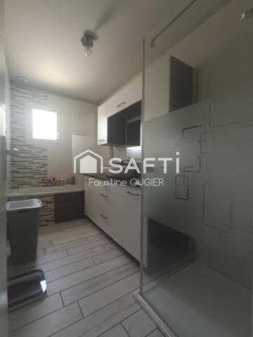 Accès centre ville à pied et navette gratuite possible, Plain pied de 2017