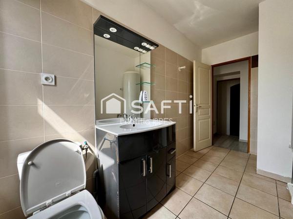 Maison de village T4 avec petite sortie à l'avant