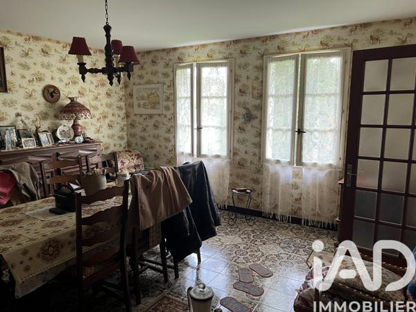 Maison à vendre 4 pièces 111 m² Nanteuil-en-Vallée