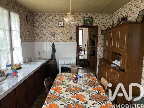 Maison à vendre 4 pièces 111 m² Nanteuil-en-Vallée