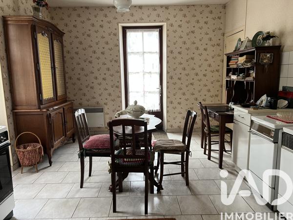 Maison à vendre 4 pièces 111 m² Nanteuil-en-Vallée