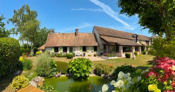 Maison à Houdan, 78550 - 6 pièces 200m²