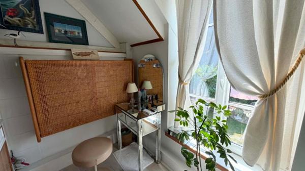 Maison à Houdan, 78550 - 6 pièces 200m²