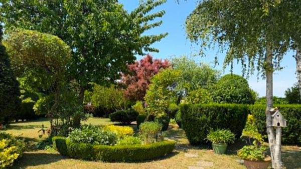 Maison à Houdan, 78550 - 6 pièces 200m²