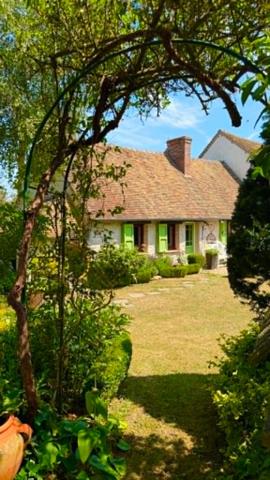 Maison à Houdan, 78550 - 6 pièces 200m²