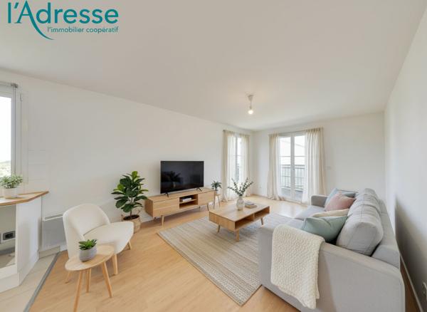 Appartement Emerainville 3 pièces + deux places de parking en SOUS-SOL