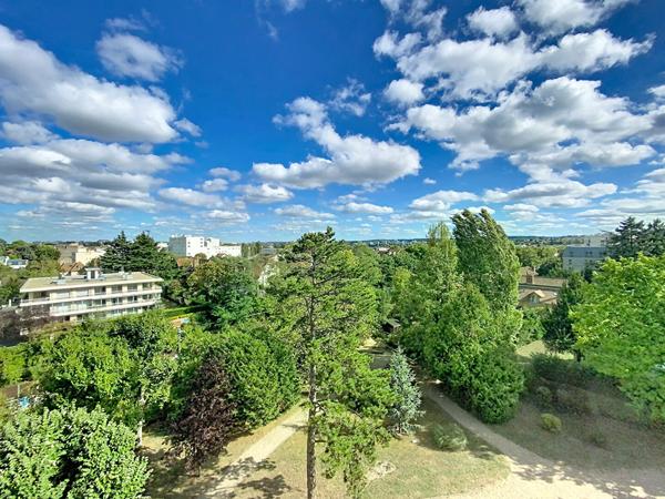 Appartement 3 pièces de 53.89 m² - Saint-Germain-en-Laye