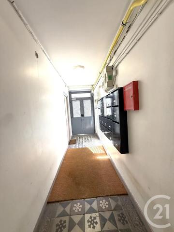 Appartement F3 à vendre  3 pièces - 41 m 2   PARIS  - 75020
