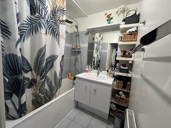 Appartement 253 000 € Guyancourt 3 p 63 m² DPE C