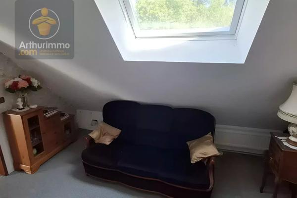 Vente                                                      Immeuble
                        
                     7 pièces                      233 m2                     à Avaray