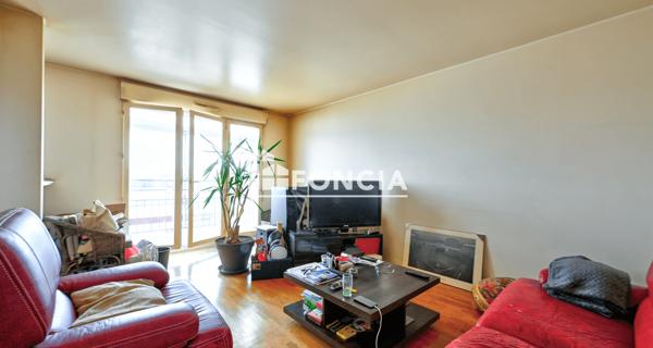 À vendre Appartement 2 pièces 43.03 m² - Saint-cyr-l'école 78210