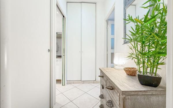 Appartement à vendre    1 pièce • 24,09 m2 Nice