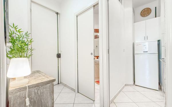 Appartement à vendre    1 pièce • 24,09 m2 Nice